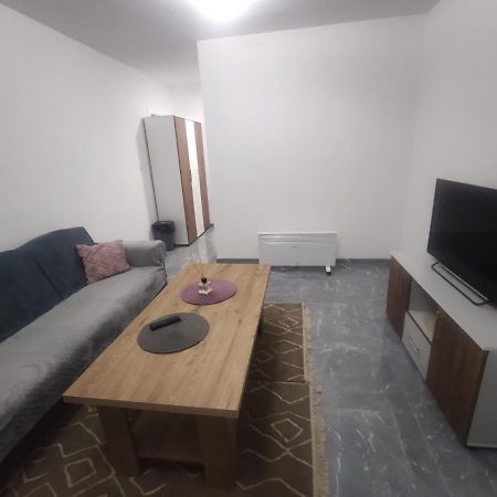Neer Apartman Zivinice Kültér fotó